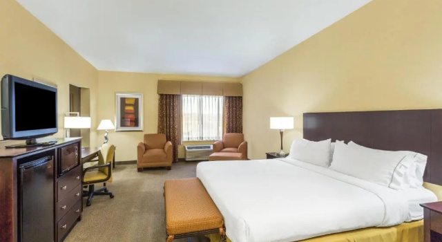 Люкс Holiday Inn Express Hotel & Suites Nogales by IHG