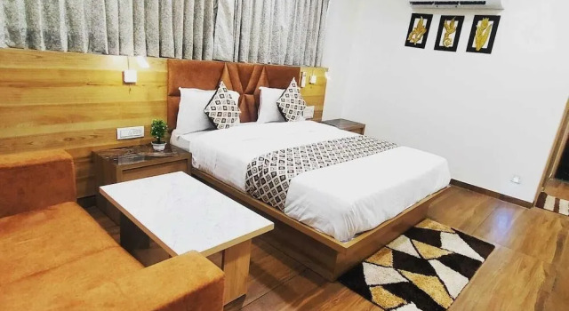 Hotel Asiana, Забронировать Отель Сабармати Ахмадабад, рядом с Gujarat Technological University