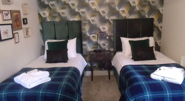 The Dog in Over Peover, Rezervovat Hotel Knutsford Cheshire