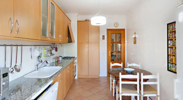Апартаменты Alameda in Faro With 2 Bedrooms and 1 Bathrooms