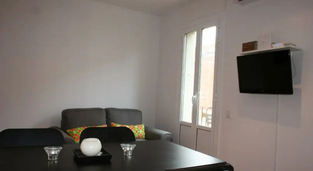 Avenida Apartments Torrent, Забронировать Апартаменты/квартира Грасиа Барселона, рядом с Jove Regina Theatre