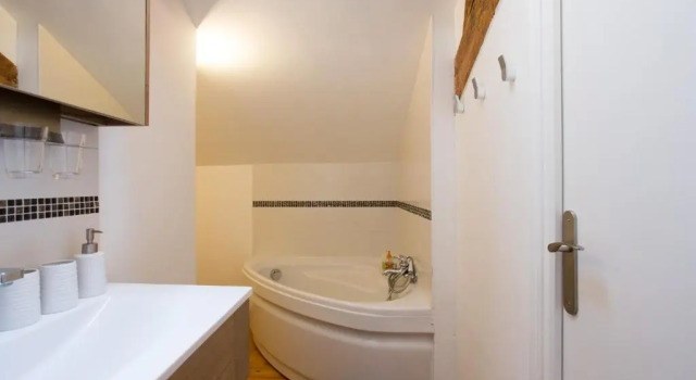 Апартаменты Big loft 107m2, 10min walk to Palais des Festivals