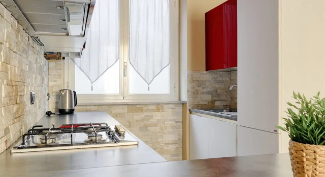 JOIVY Cozy flat near CityLife district, Book Hotel Milan Lombardy