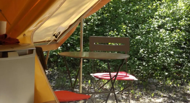 Тент Camping le Chêne