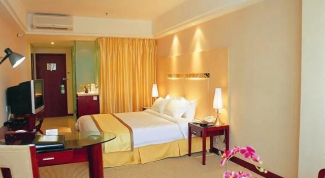 Lijing Commercial Hotel, Boek Hotel Hotels in Guangdong met parkeren, Parkeren