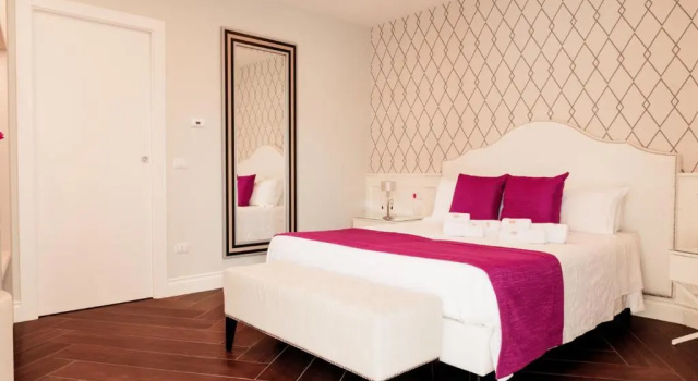 Двухместный номер Deluxe Golden Residence