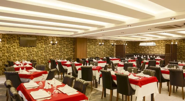 Inegol Royal Hotel, Rezervasyon Otel Bursa otoparklı oteller, Otopark