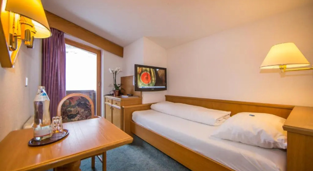 Номер Economy Hotel Cresta