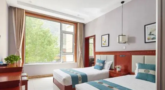 Люкс Floral Hotel ·Yesanpo Xiu Xian Lou Hotel (Bailixia  Store)