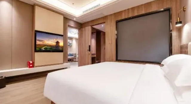Люкс с 2 комнатами с балконом Zhenshan Hotel Resort (Zhaoqing Sihui Zhenshan Tourism Resort Area)