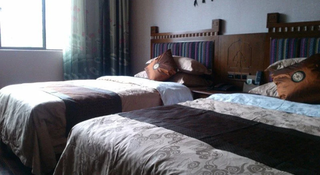 Fenghuang Fulante Holiday Hotel
