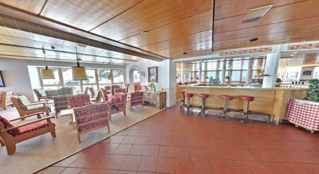 Berghotel Rudolfshütte, Book Hotel Hotels in Grossglockner with a Pool, Swimming Pool