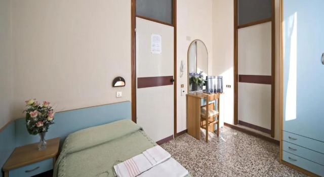 Одноместный номер Standard Hotel Telstar
