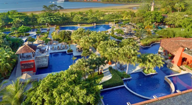 Двухместный номер Standard с балконом Los Sueños Marriott Ocean & Golf Resort