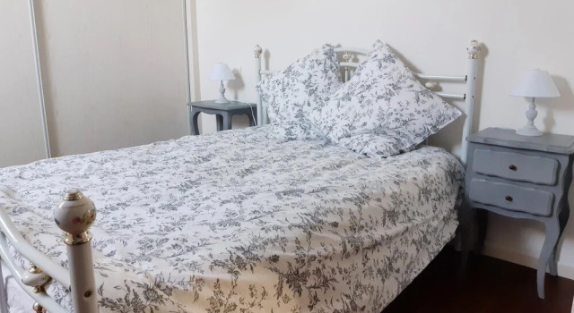 Gites de Bernet - Les Hirondelles, Book Hotel Monein Pyrénées-Atlantiques