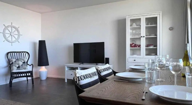 Ferienwohnung-86-mit-Panorama-Meerblick-im-Strandhochhaus-Doese