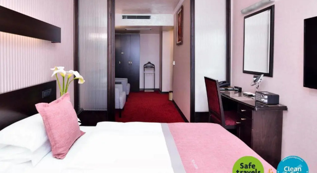 Двухместный номер Deluxe Prezident Hotel Novi Sad - Outdoor Pool & Spa