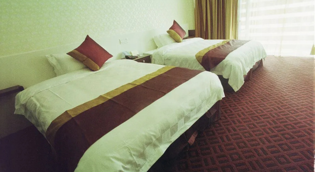 Summer Inn Shenzhen, Rezerwuj Hotel Hotele w Shenzhen z parkingiem, Parking