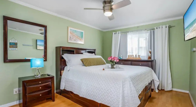 Coastal Breeze Siesta Entire 4-unit Complex With Dock