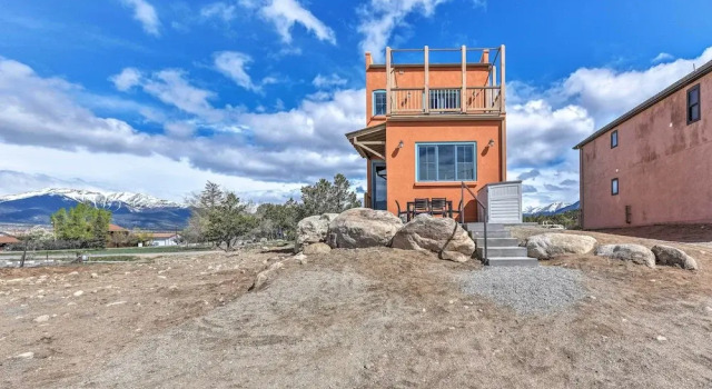 Buena Vista Home w/ Mtn Views, Walk to Main St, Reserva ahora Casa o chalet Buena Vista 