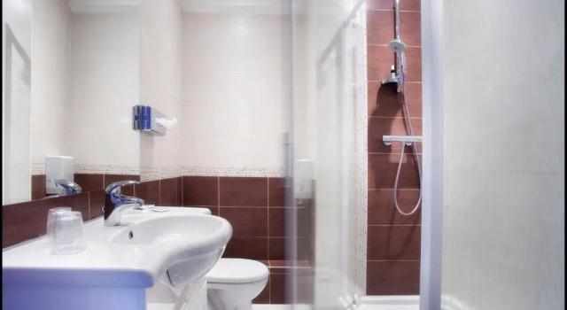 Номер Executive Hotel Le Berry Saint-Nazaire