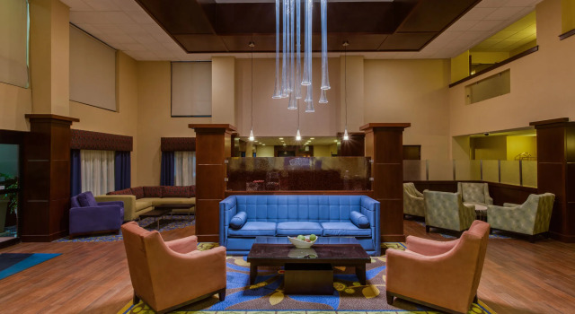 Holiday Inn Express Hotel & Suites Tampa-Oldsmar, Rezerwuj Hotel Hotele w Pinellas County z basenem, Basen