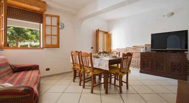 Dolce Trullo, Book Hotel Hotels in Murgia with Parking, Parking