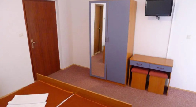 Студия Apartments Maestral