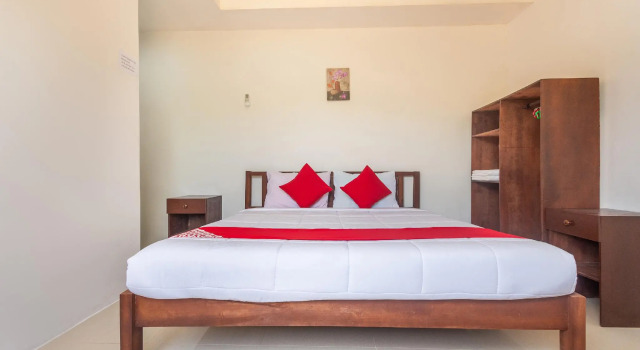 Phòng Suite OYO 502 Roberto's Resort