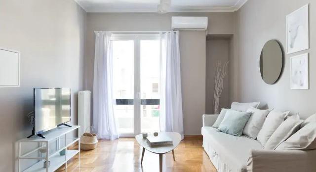 Апартаменты UPSTREET Urban Chic 1BD Apartment- Hilton area