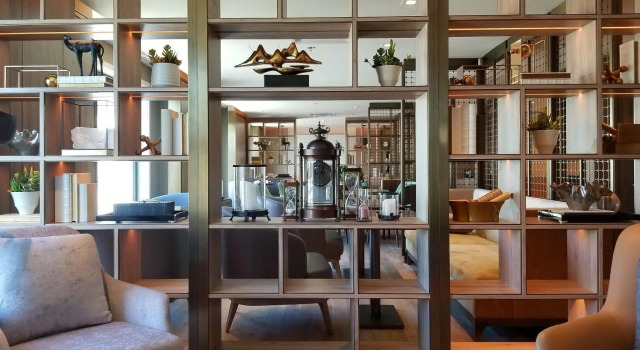 Четырёхместный клубный номер Standard Sheraton Los Angeles San Gabriel