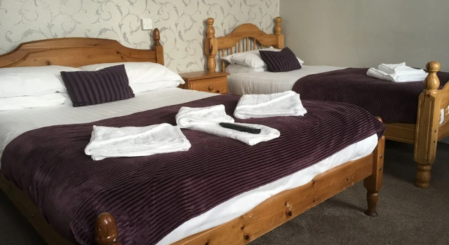 Standard Família quarto cave Nethway Hotel