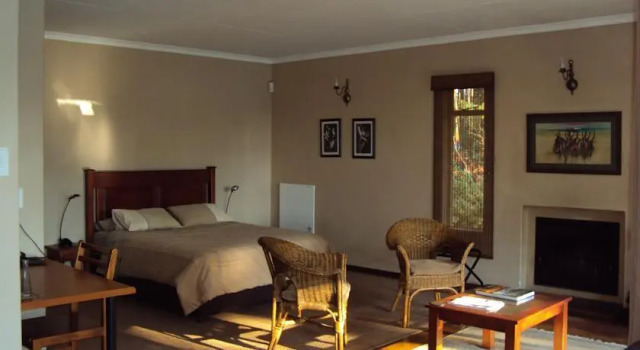 Kuhestan Farm Cottages, Book Landbrugsophold Hoteller i Magoebaskloof med parkering, Parkering