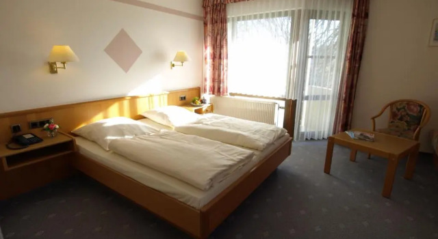 Трёхместный номер Standard с балконом Hotel Landhaus Silbertanne