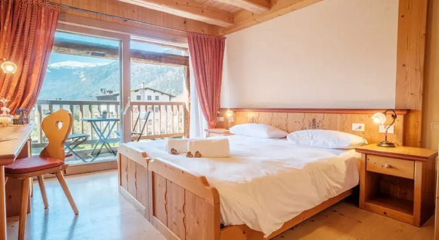 Двухместный номер Standard с балконом Casa Moresc
