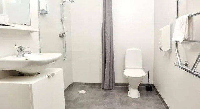 Четырёхместный семейный номер Standard Emmaboda Hotell Amigo long stay