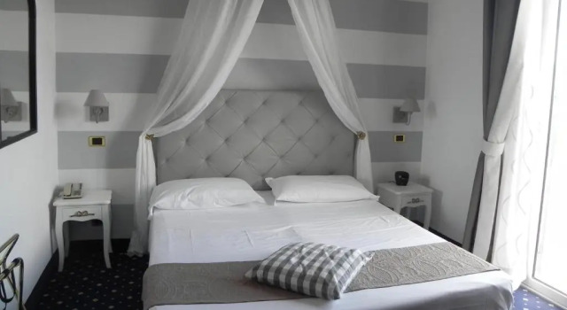 Двухместный номер Standard с видом на море Hotel Helios