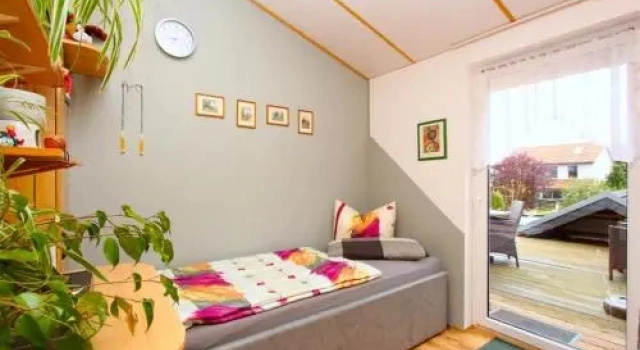 3 private Single Rooms (6147)
