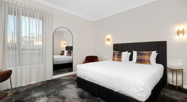 St Hugh Hotel Wagga Wagga