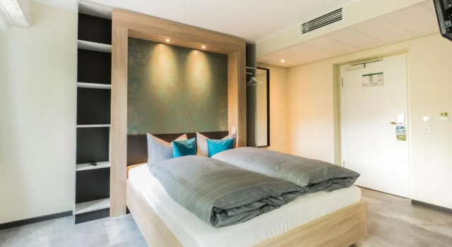 Двухместный номер Economy Hotel DH -Deutsches Haus
