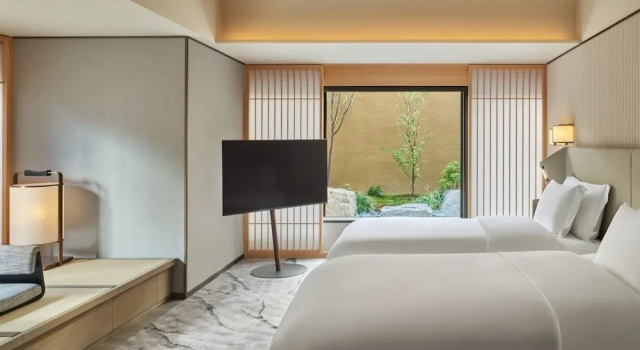 Двухместный люкс Premier с видом на сад Dusit Thani Kyoto