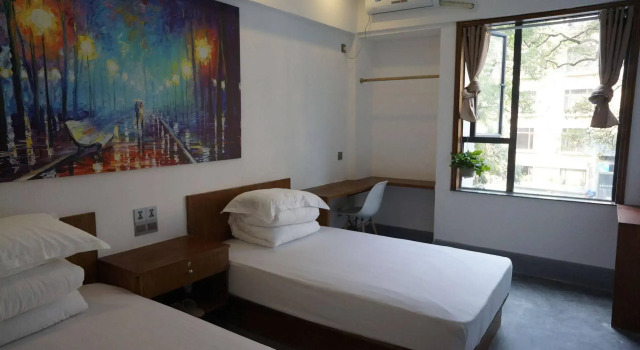 Guilin Central Wada Hostel, Забронировать Хостел Хостелы Гуйлинь, рядом с Пагоды Солнца и Луны, Хостел