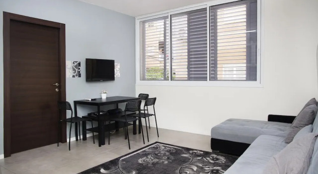 GK Apartments - Balfour 147, Prenota Appartamento Bat Yam Tel Aviv Distretto