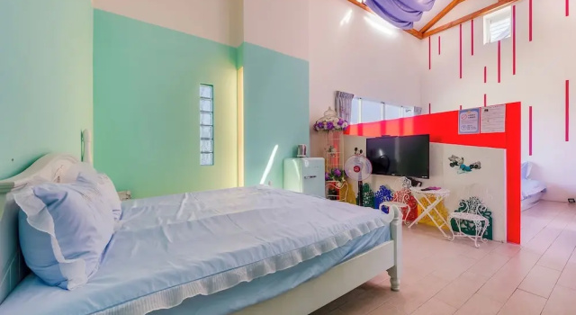 Четырёхместный номер Standard с балконом и с видом на море Happiness Ocean View B&B