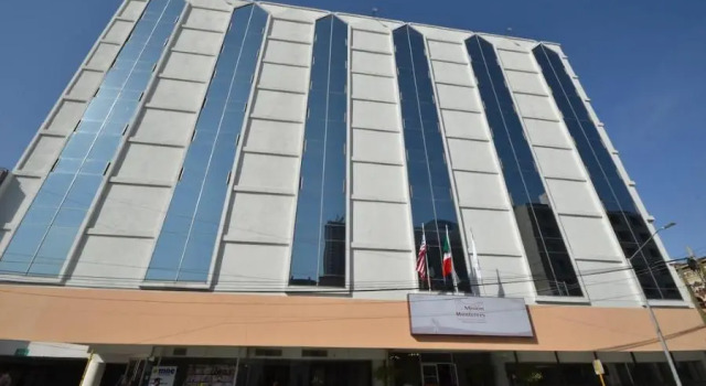 Четырёхместный номер Standard Hotel Misión Monterrey Centro Histórico