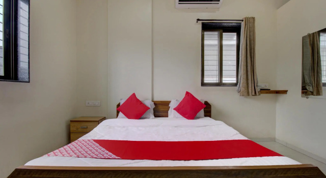 OYO 75257 Hotel Panchami, Забронировать Отель Отели штата Махараштры 3 звезды, 3*