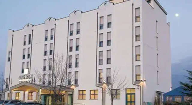 Hotel Persicos, Забронировать Отель Сан-Джованни-ин-Персичето провинция Болонья