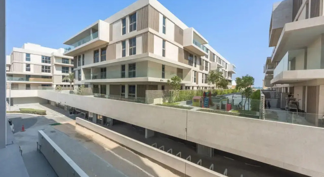 Contemporary 2BR in Azizi Greenfield - Meydan, Забронировать Апартаменты/квартира Отели Дубая с парковкой, Парковка