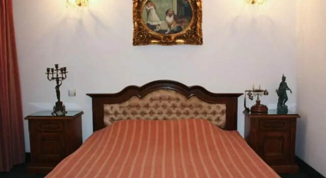 Двухместный номер Standard с балконом Hotel Carpati Imparatul Romanilor