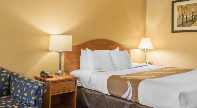 The Riverstone Hotel Charleston-Sikeston, Reserva ahora Hotel Charleston Misuri